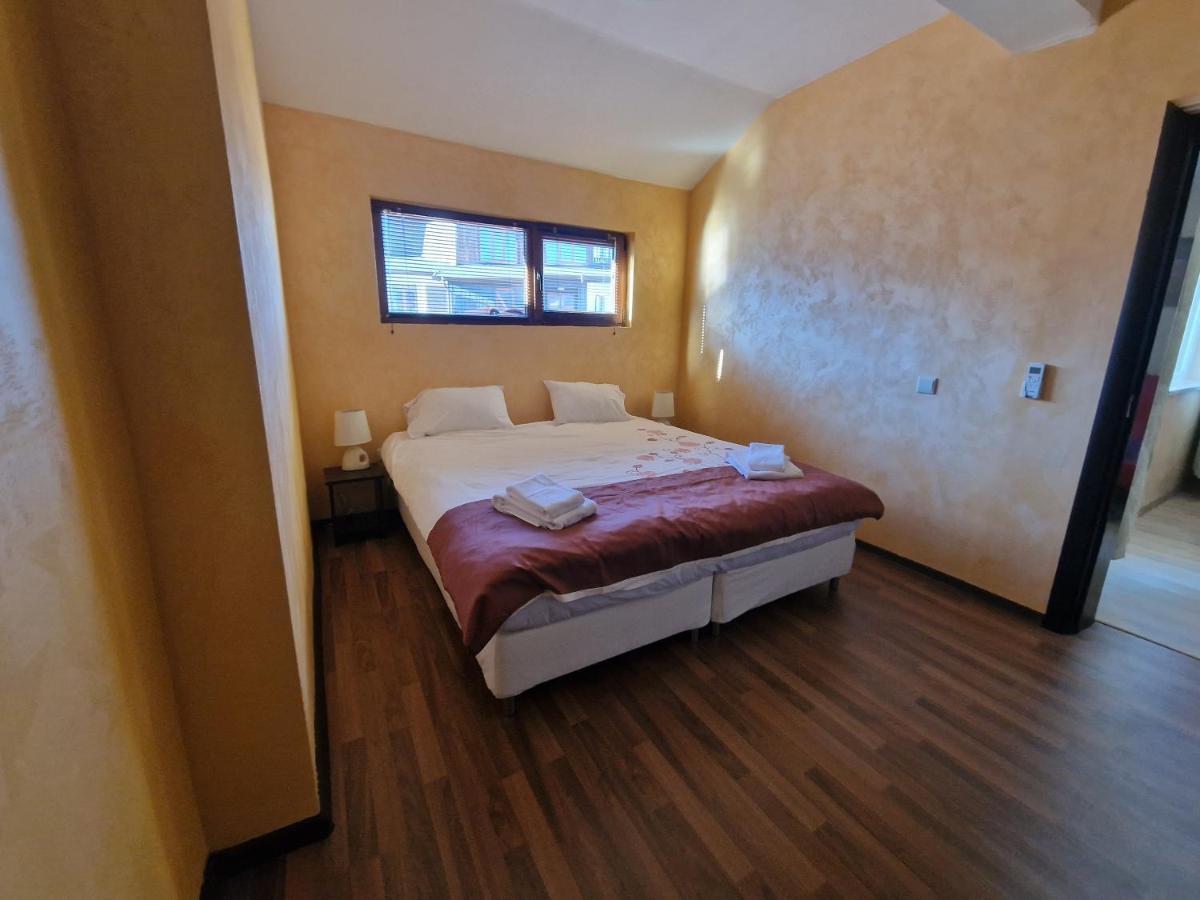 Royal Towers Thea דירה בנסקו