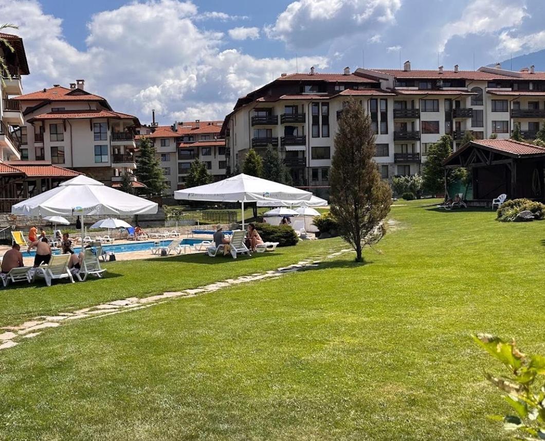Royal Towers Thea דירה